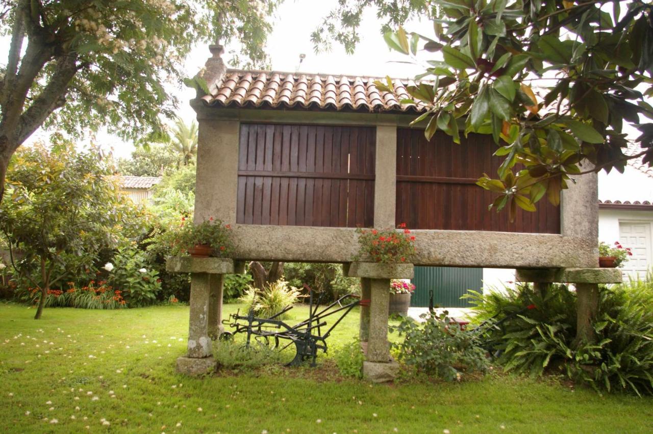 Vivienda Tradicional Con Jardin Y Patio Interior Villa Villanueva De Arosa Ngoại thất bức ảnh