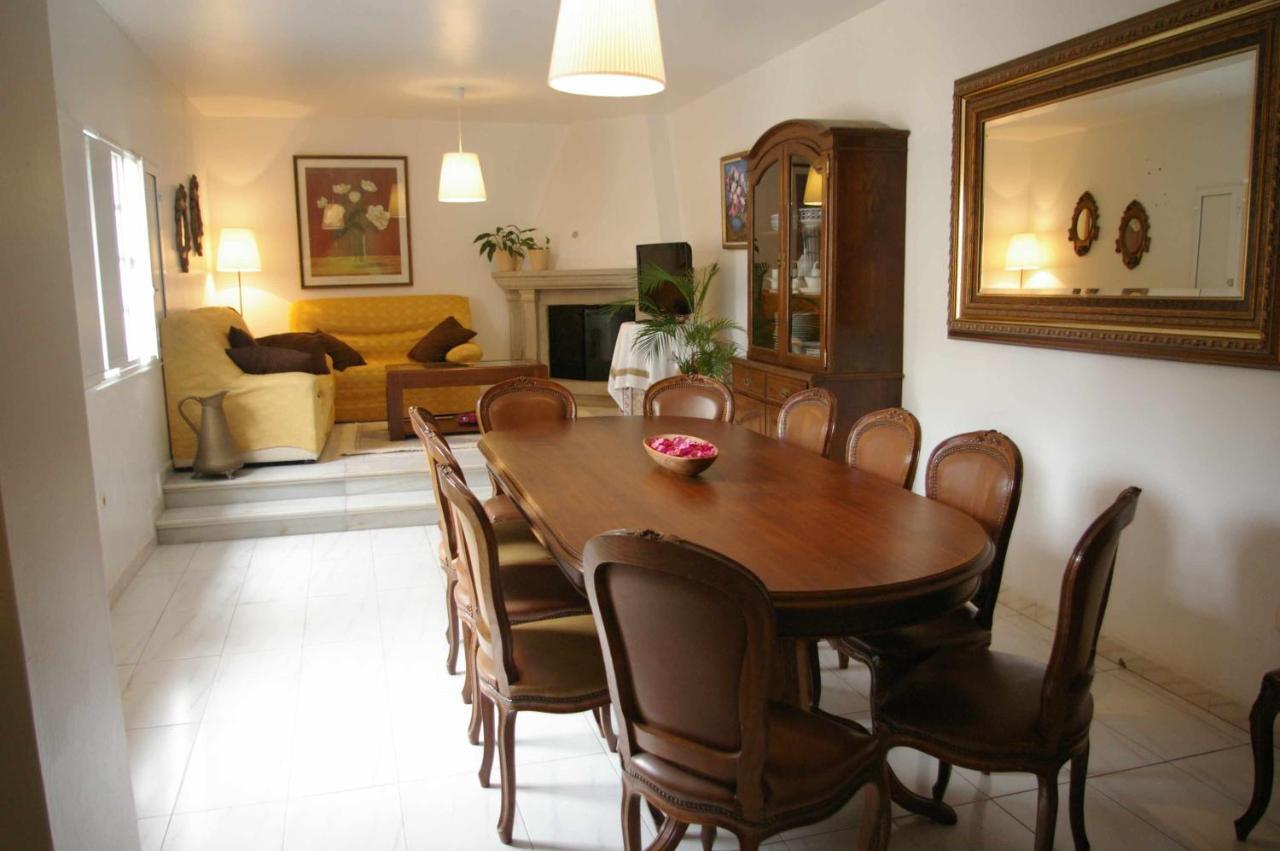 Vivienda Tradicional Con Jardin Y Patio Interior Villa Villanueva De Arosa Ngoại thất bức ảnh