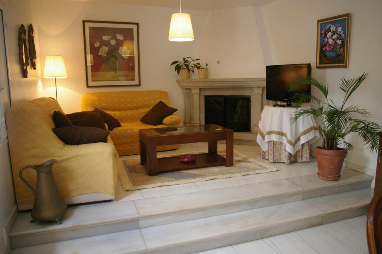 Vivienda Tradicional Con Jardin Y Patio Interior Villa Villanueva De Arosa Ngoại thất bức ảnh